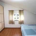 Babsi 普拉